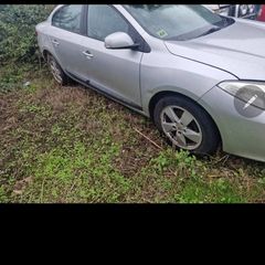 silve 2009 1.5 dci fluence for parts