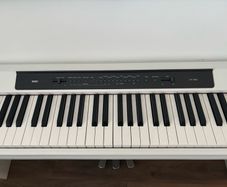 digital piano