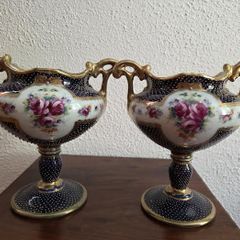 Beautiful Antique Handpainted Gilded Porcelain Noritake Vases Pair