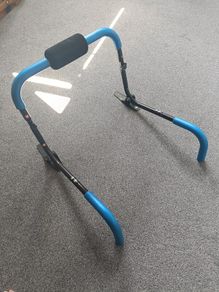 Abdominal cruncher sit up trainer