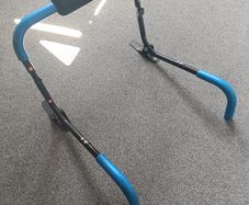 Abdominal cruncher sit up trainer