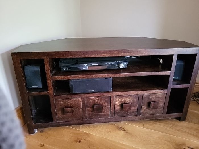 TV corner unit (walnut) with storage.