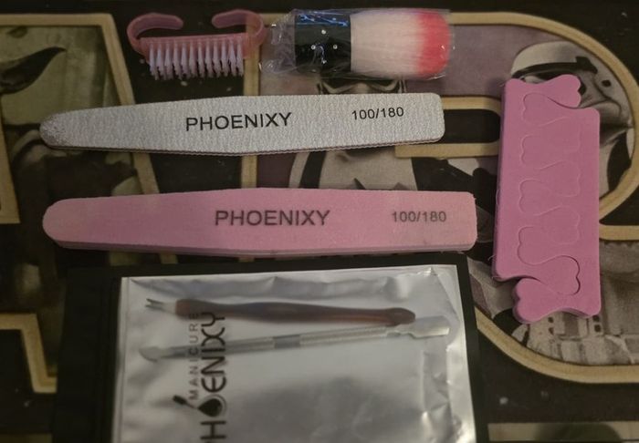 Phoenixy Gel Nail Polish Set with Lamp