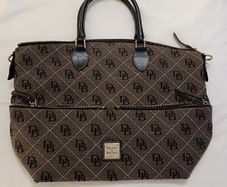 Dooney & Bourke Bag