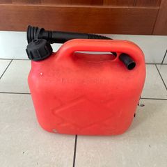 5 Litre fuel can