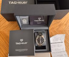 Tag Heuer Carrera 39mm + TH warranty + TH strap