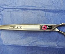 Kenchii Love 9" Curved Scissors