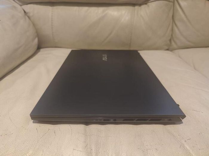 ASUS Zenbook Pro 15 UX535LI 4K OLED Touchscreen Business Gaming Laptop 15.6" Win 11 Pro i7 16GB RAM 1TB NVMe Nvidia GTX 1650 Ti 4GB