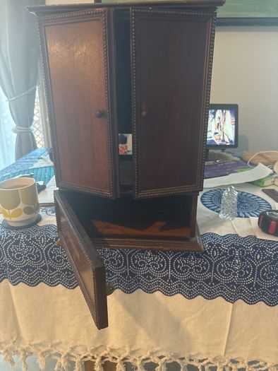 Antique 1920s  Gecophone wooden cabinet
