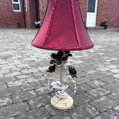 Rose table lamp