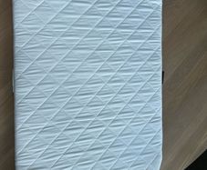 Baby Elegance Crib Mattress and 2 100% cotton fitted sheets