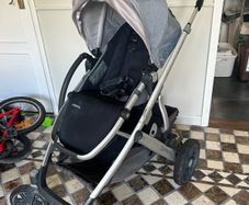 Uppababy Vista