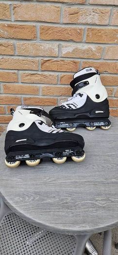 Skates