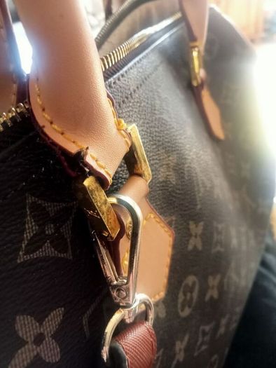 LV ladies handbag