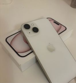 iPhone 14 excellent condition box cable mobile sim free