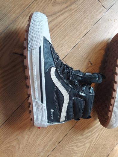 vans