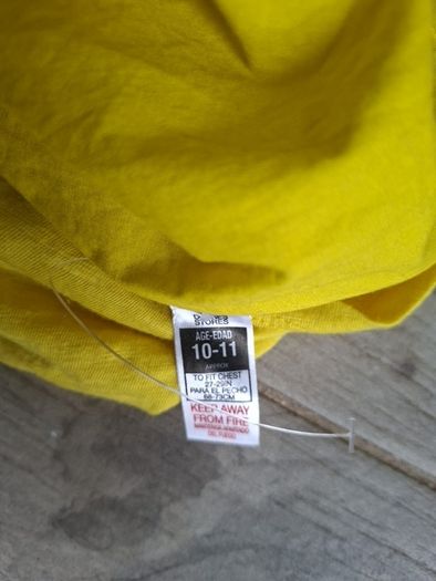 Yellow top Age 10-11
