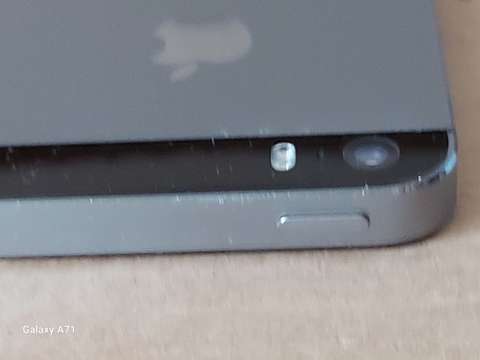 Apple Iphone 5s 16GB Activation Locked