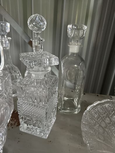 Lead crystal decanters