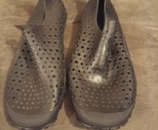 swim shoes