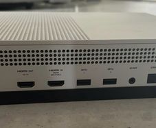Microsoft Xbox One S White Excellent Working Condition