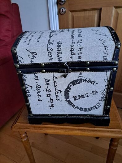 vintage look storage chest