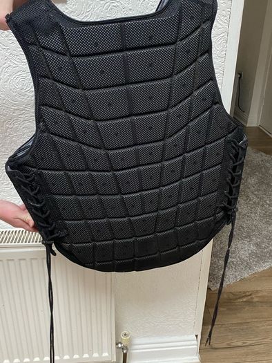 Adults t22 back protector