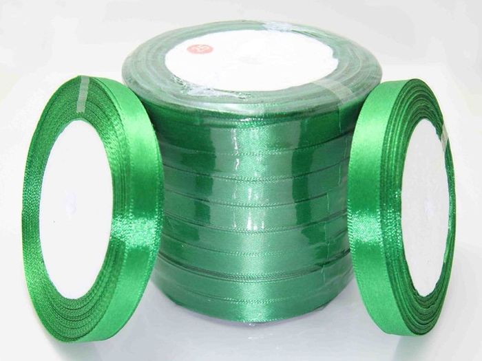 Stunning 10mm Satin Ribbon Available In Over 40 Colours
