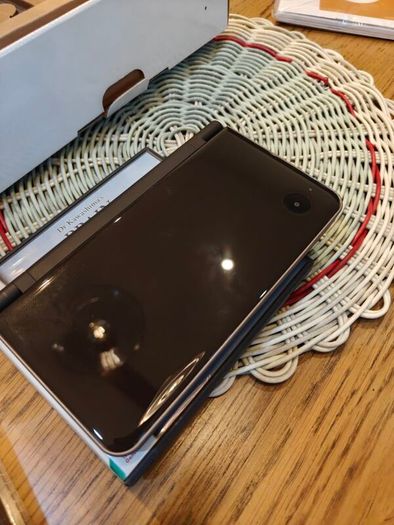 Nintendo dsi xl