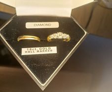 18 carat yellow gold Diamond Ring