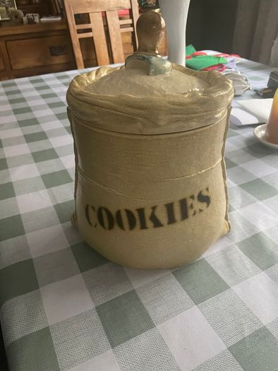 Cookie jar and dog bowls