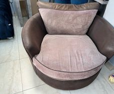 Circler swivel chair