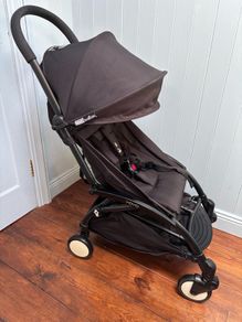 Stokke babyzen yoyo all black buggy lightweight push chair