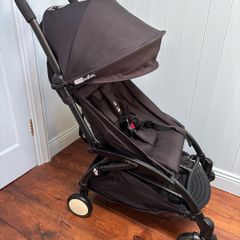 Stokke babyzen yoyo all black buggy lightweight push chair
