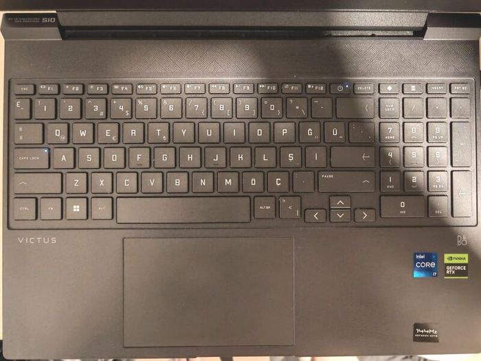 HP Victus 13th gen i7 rtx 3050 16gb gaming laptop
