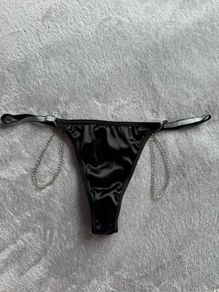 thong size L