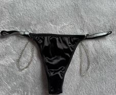 thong size L