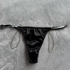 thong size L