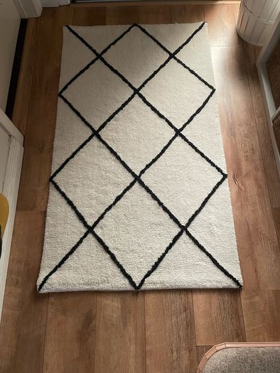 Woolen Rug