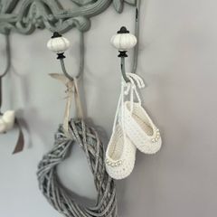 baby shoes and matching headband