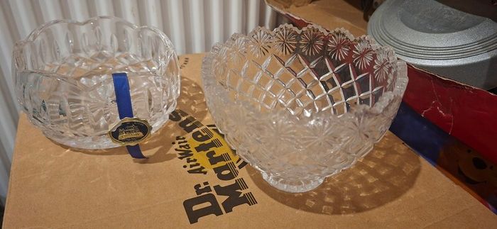 Pair of lovely Vintage Tipperary & Killarney Irish Crystal Bowls