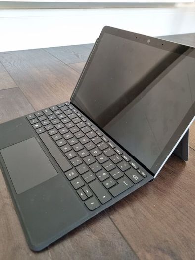 Microsoft Surface Go