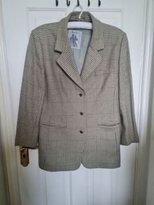 Aquascutum new wool blazer
