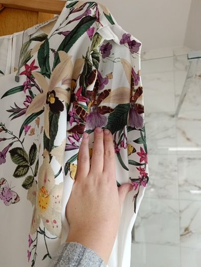 Oasis white floral butterfly blouse fancy M/L 16