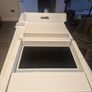 iMAC 24" - 99% New (unboxed, but unused) Image 3
