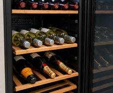 Hoover under-counter wine cooler Eur199 ono