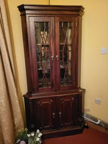 Corner Unit