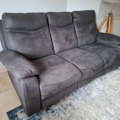 Sofa +2 Armchairs Elec. Recliner