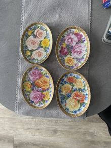Davenport Ltd Edition Royal Rose Plates