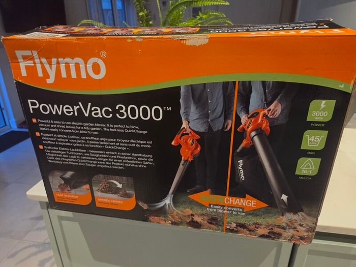 Flymo Garden Vacuum